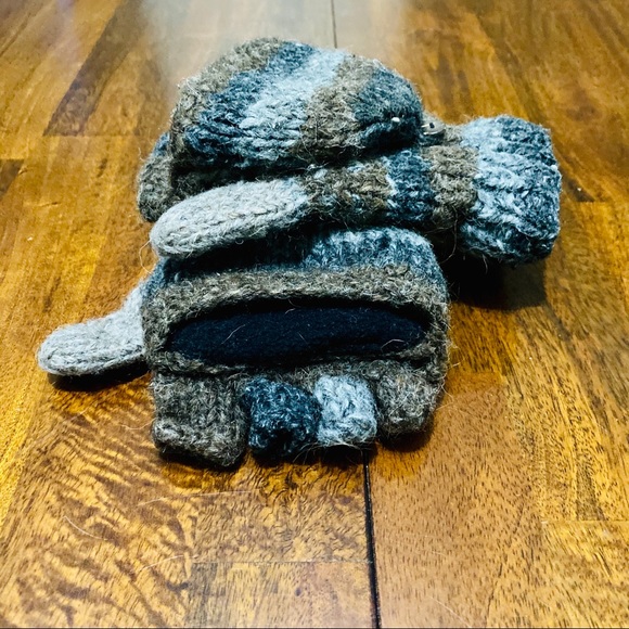 Adult One Size Wool Handmade Glove Mittens - Picture 5 of 8